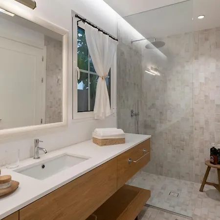 Quinta Marefe - On The Stunning West Coast Villa