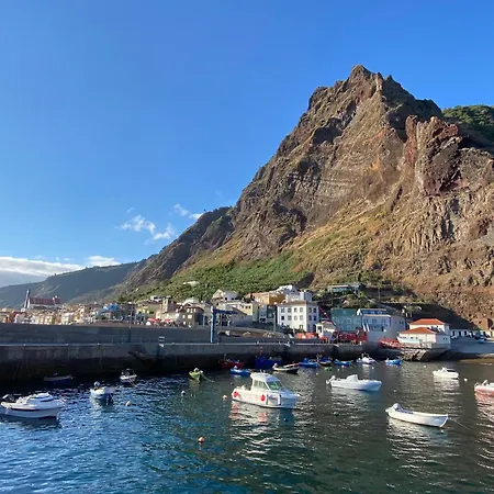 Quinta Marefe - On The Stunning West Coast * Paul do Mar (Madeira)