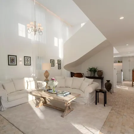 Quinta Marefe - On The Stunning West Coast Villa