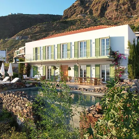 Villa Quinta Marefe - On The Stunning West Coast