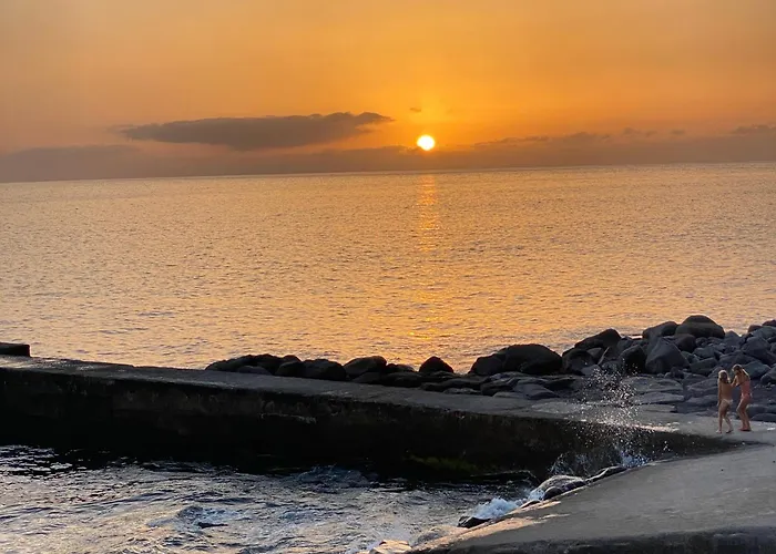 Quinta Marefe - On The Stunning West Coast