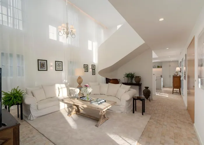 Quinta Marefe - On The Stunning West Coast Villa